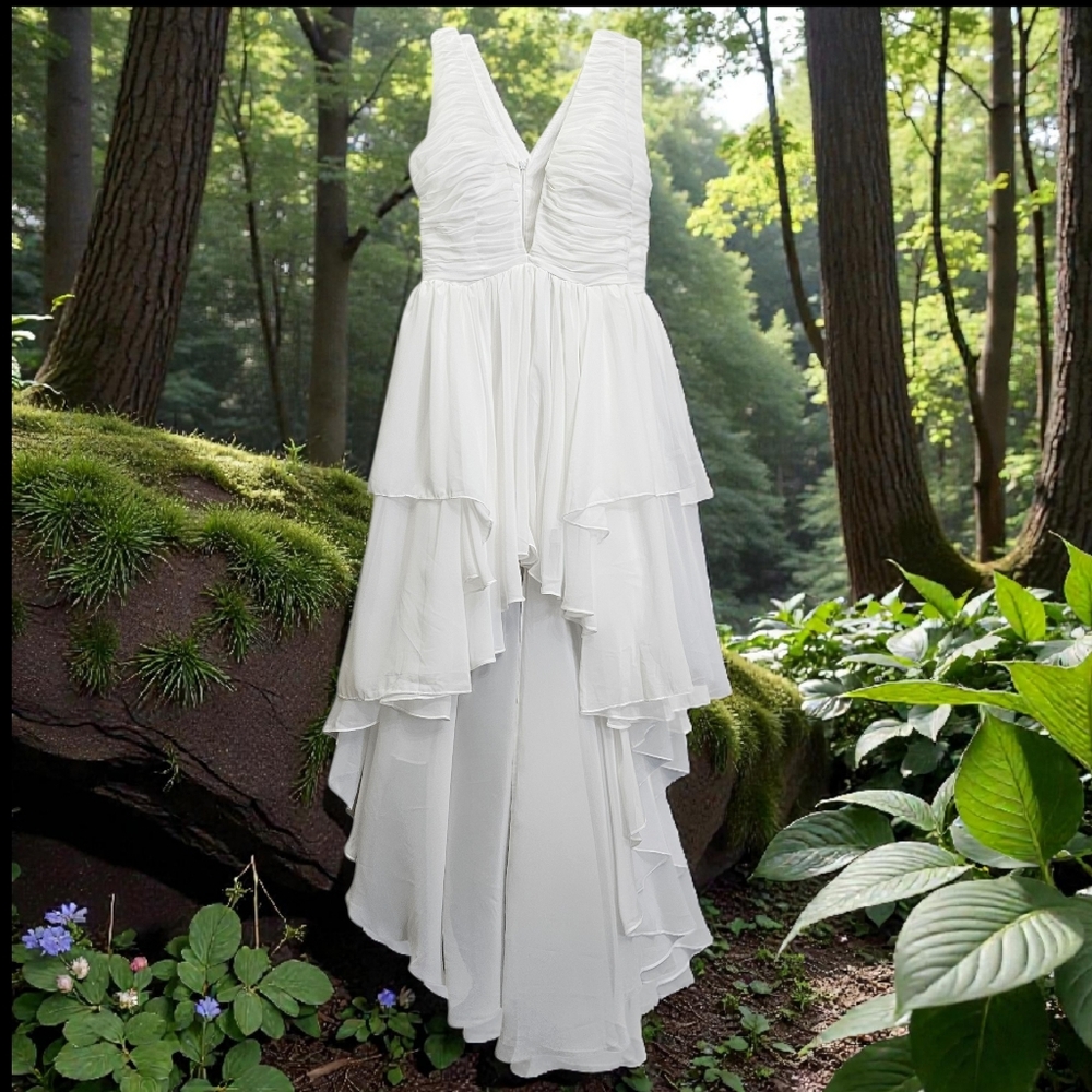 Nwot White Chiffon Ruched Bodice Deep Plunge High Low Asymetrical Party Dress